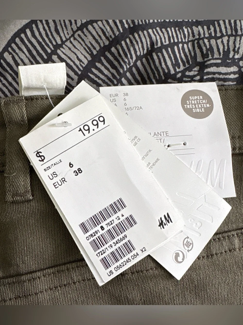 H&M SKINNY JEANS SÚPER STRETCH US 6 OLIVE GREEN NWT